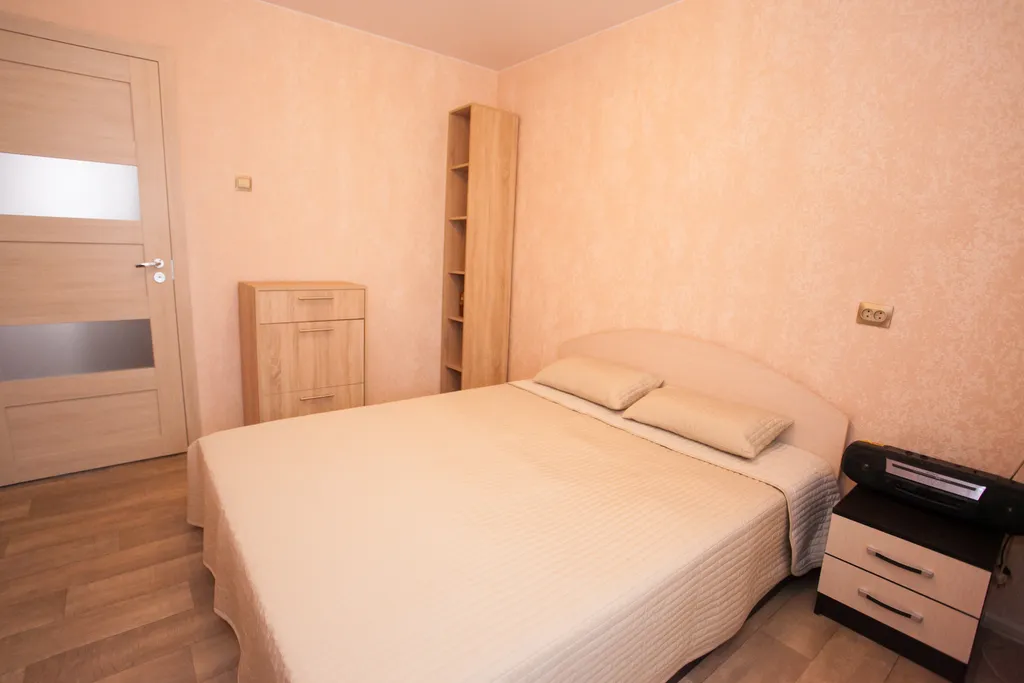 Уютная трехкомнатная квартира NevaBed в Металлострой