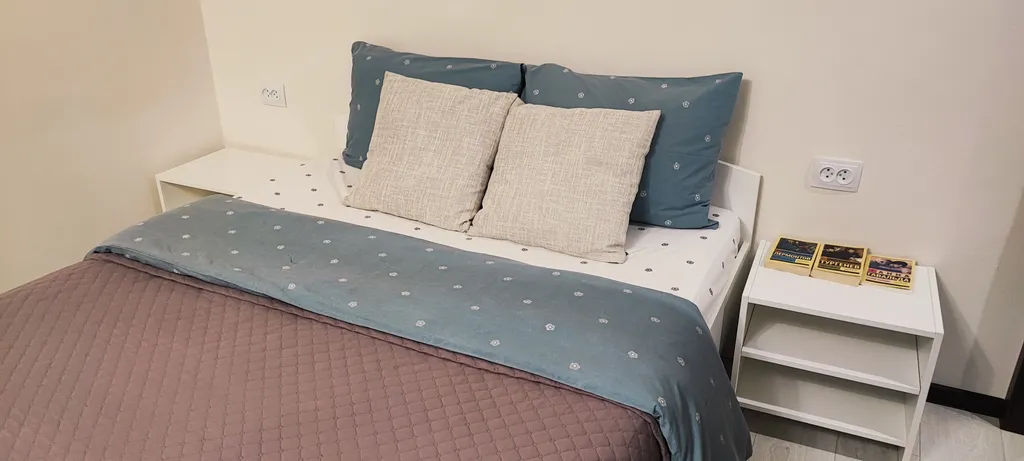 Уютная 2-комнатная квартира в центре города — аренда посуточно в Кировск