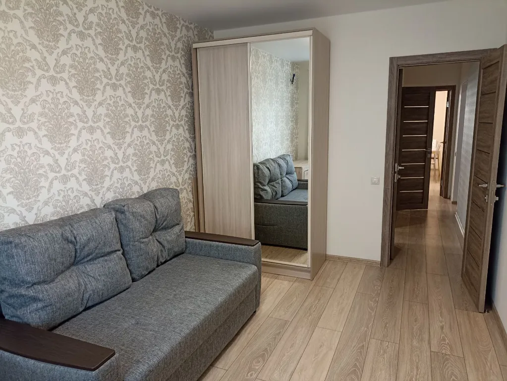 Уютная 2-комнатная квартира в спальном районе