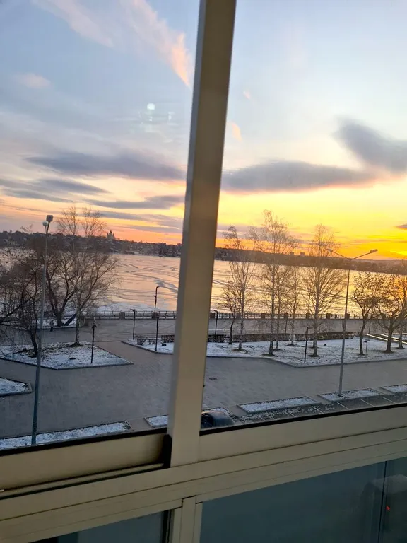 Квартира с видом на озеро