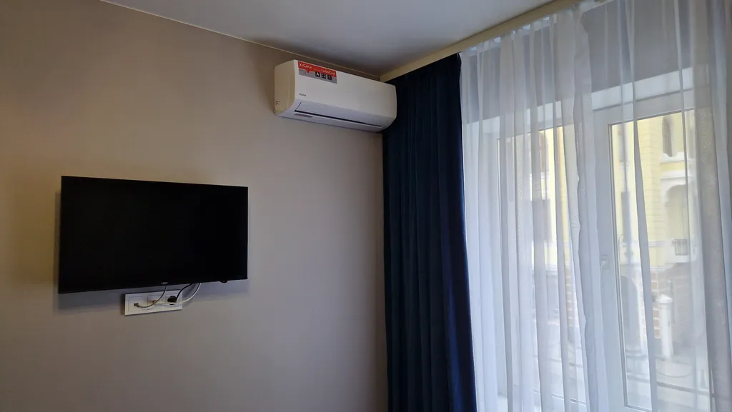 Новая студия в центре возле Морского вокзала и Корабельной набережной