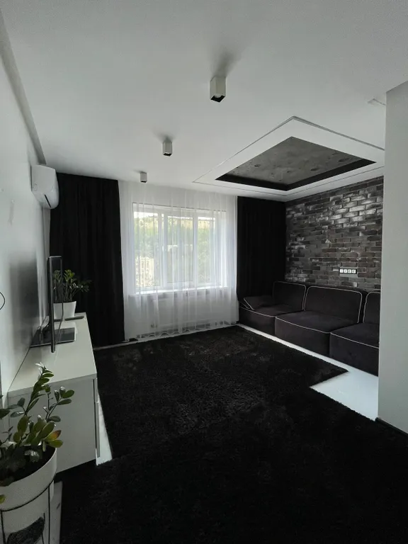 Уютная и красивая 3-ка