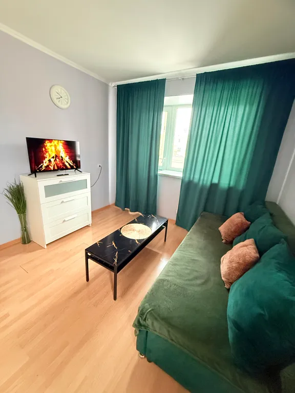 Апартаменты с балконом рядом с жд вокзалом