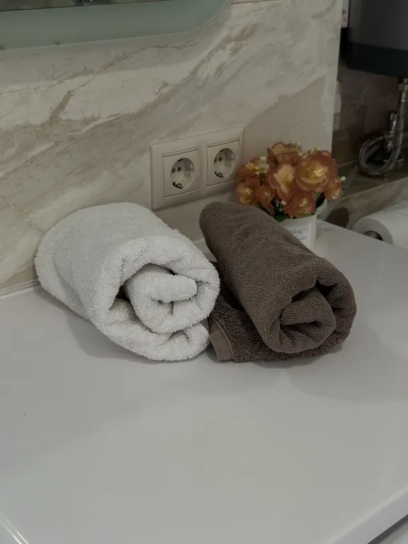 Квартира Трехкомнатная квартира с бассейном и потрясающим видом на море — Сириус