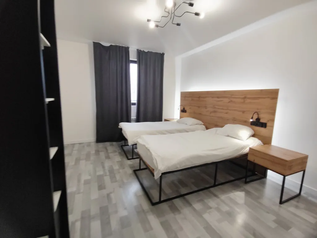 6-комнатный Дом