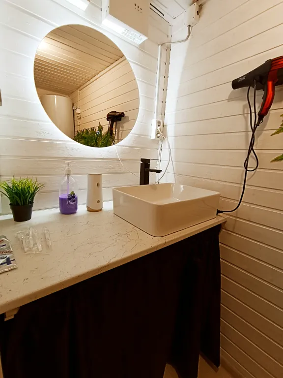 Коттедж Гостевой дом с русской баней и уличной купелью — Кириши