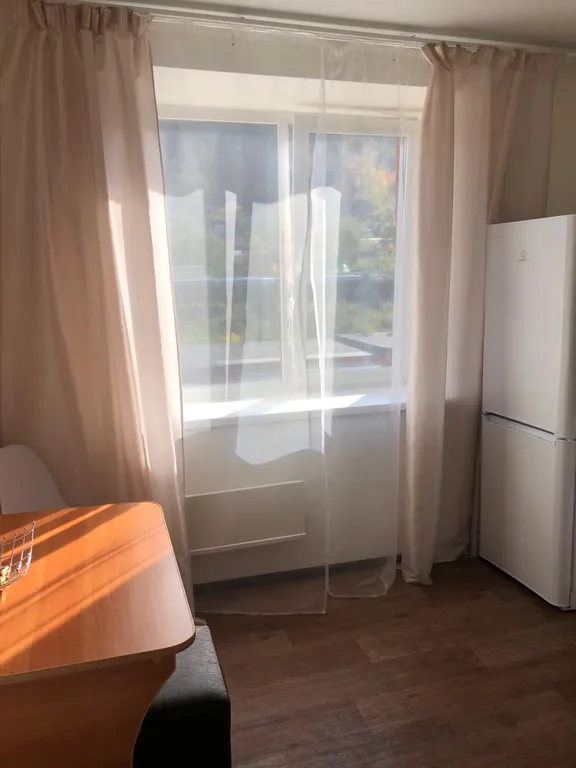 Уютная квартира с видом на лес и сады