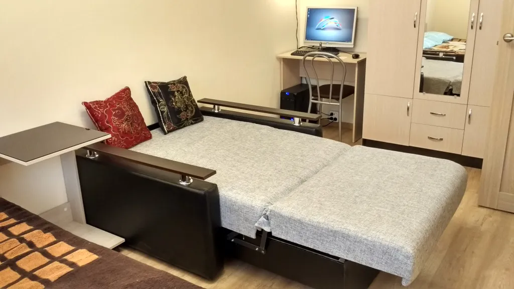 Уютная квартира, не студия, есть почти всё