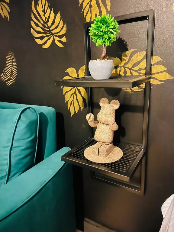 Дом с бассейном