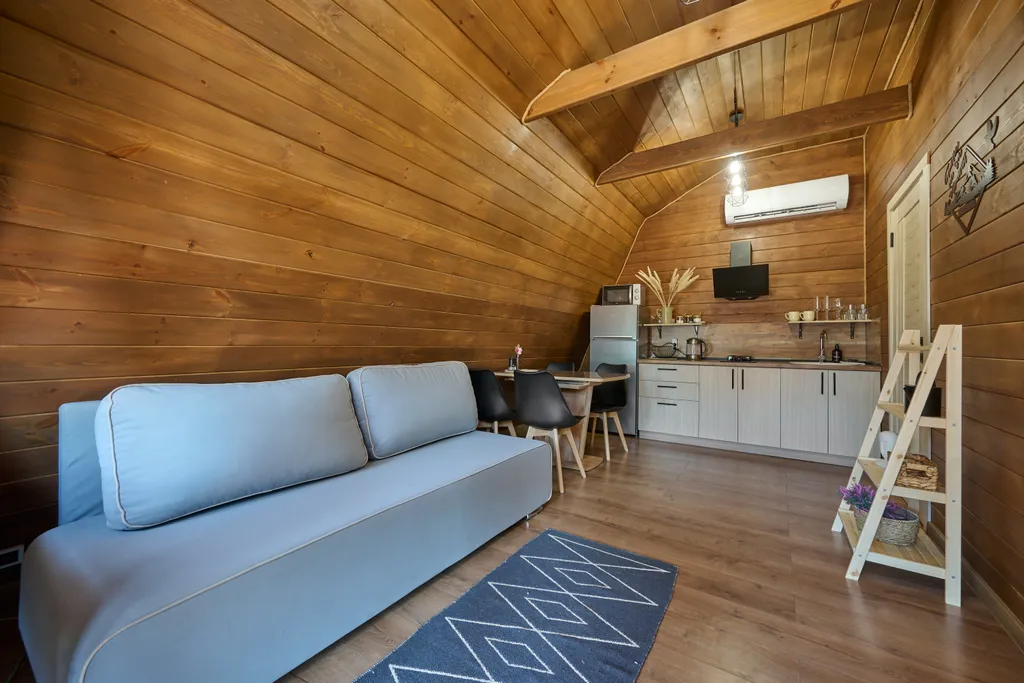 Коттедж Коттедж Шале с 1 спальней, кухня-гостиная с диваном и ванной комнатой — Мезмай