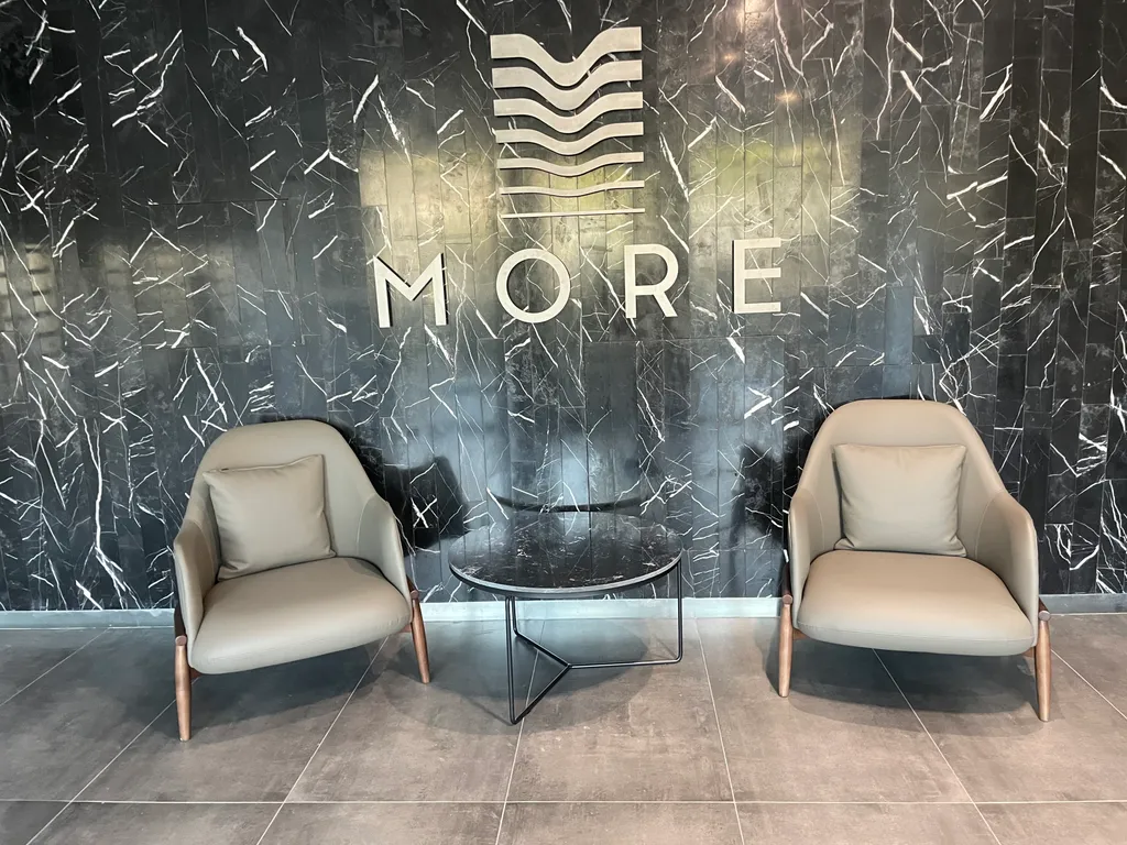 Квартира на берегу моря в новом доме бизнес-класса в 5 минутах от центра