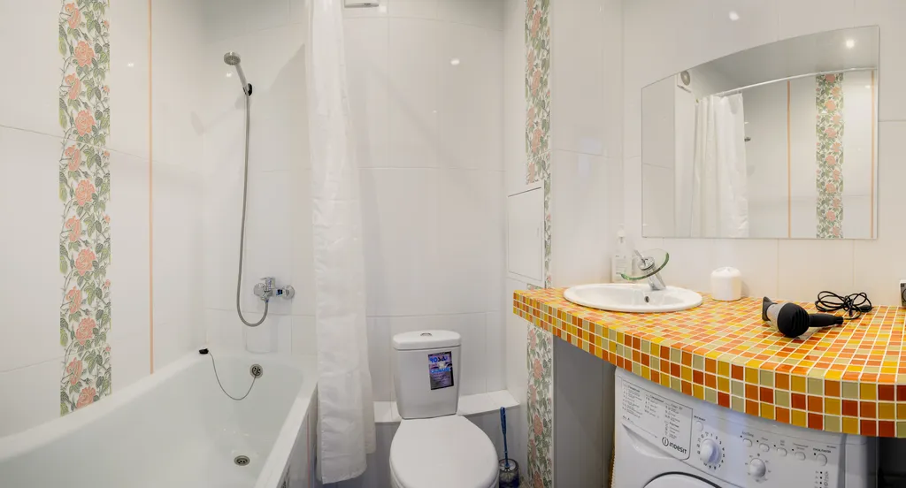 Студия с панорамным видом на город