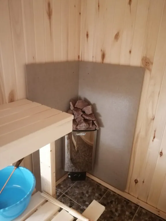 Уютный дом на берегу речки, в финском стиле