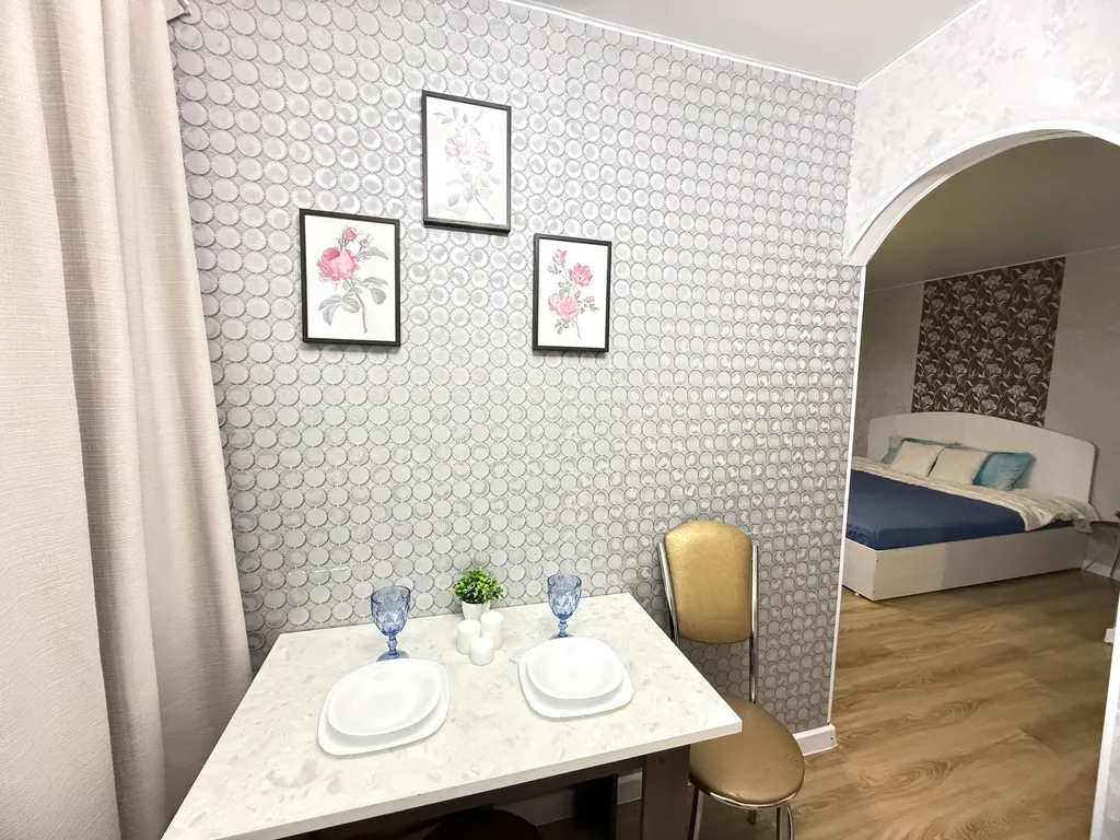 Квартира Апартаменты на главной улице города — Тюмень