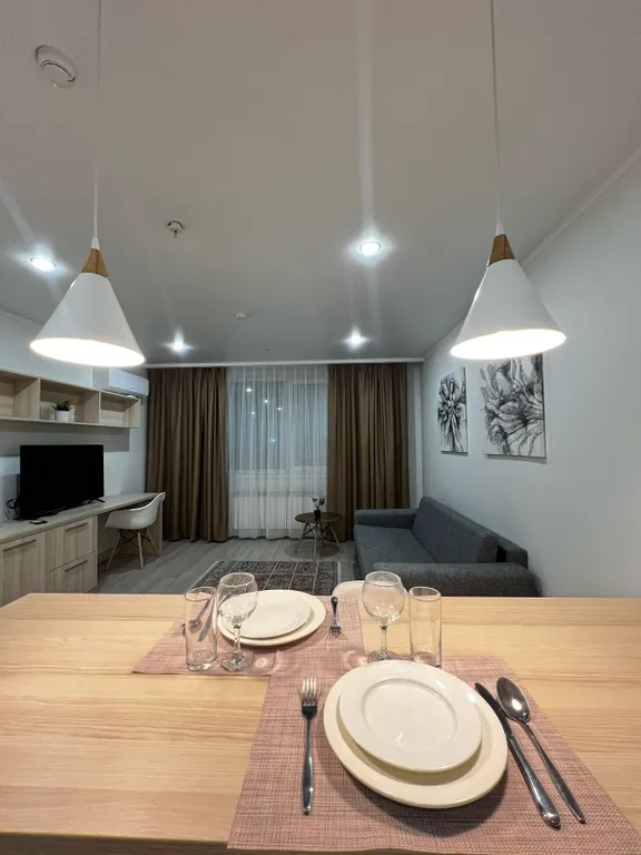 Yes apart у Ботанического сада