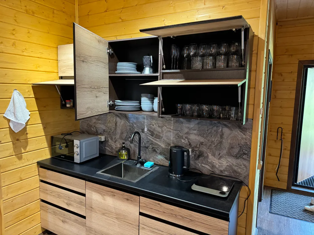 Домик у леса