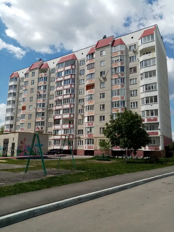 Квартира у автовокзала, Мегагринн