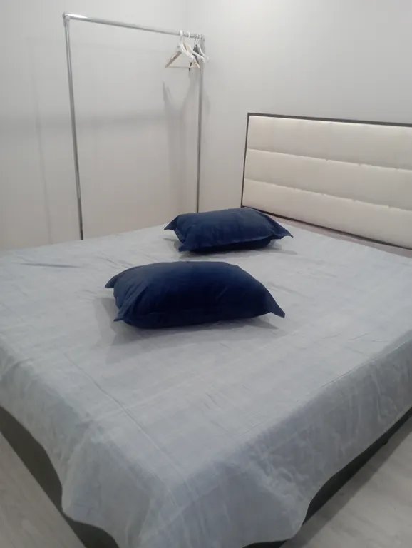 Апартаменты у Кремля, Дворца спорта Кристал, драмтеатра