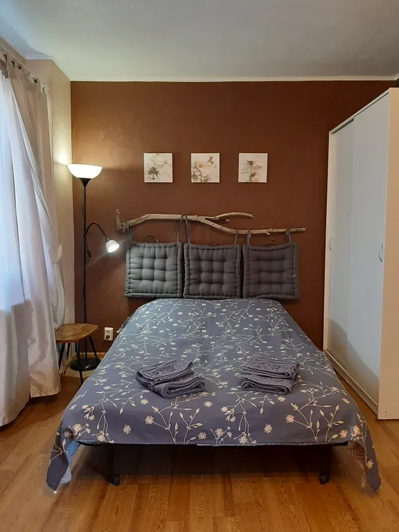 Светлая квартира в тихом месте недалеко от центра — аренда посуточно в Мурманск