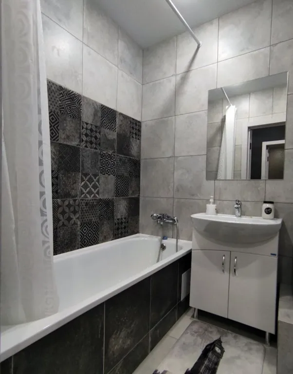 Новая квартира (евродвушка) в районе европейского рынка