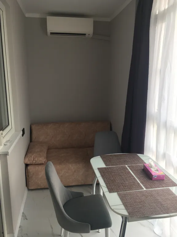 Собственник:89242850870