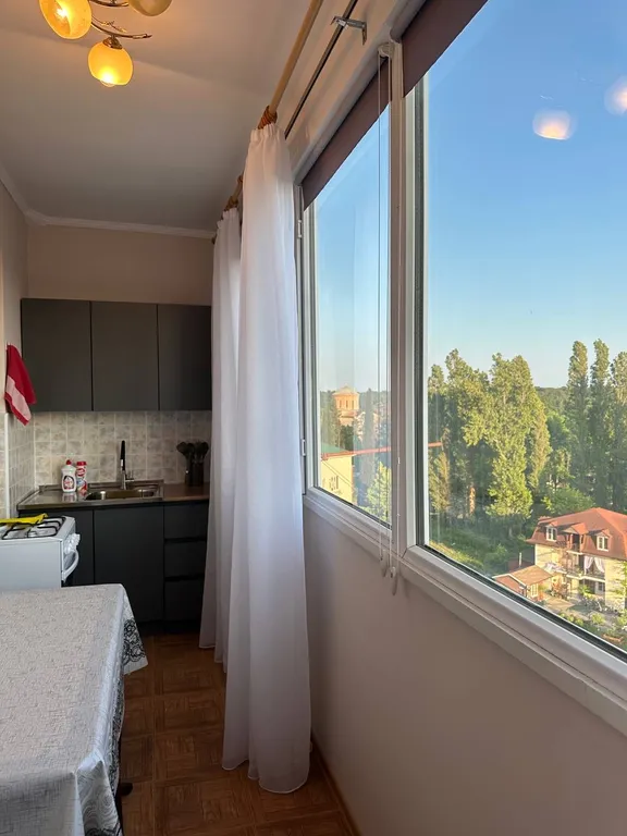 Уютная солнечная квартира