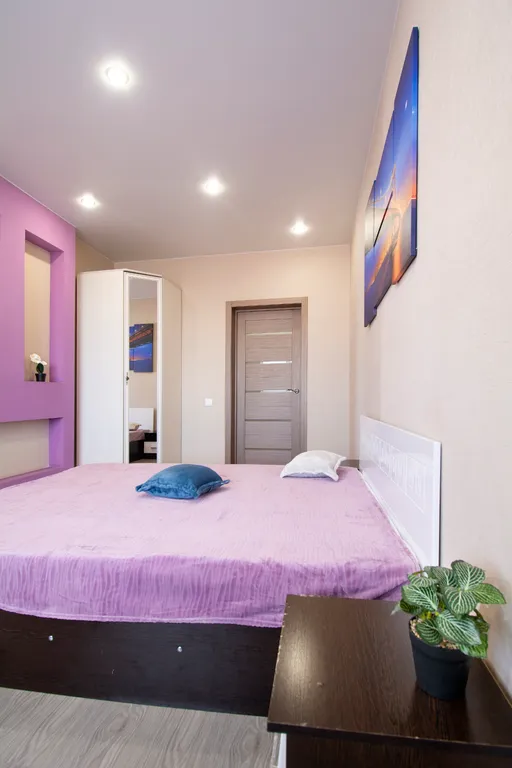 2х комнатная квартира с раздельной кухней недалёко от центра города