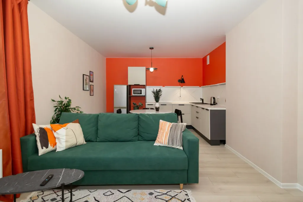 Трехкомнатные апартаменты в центре