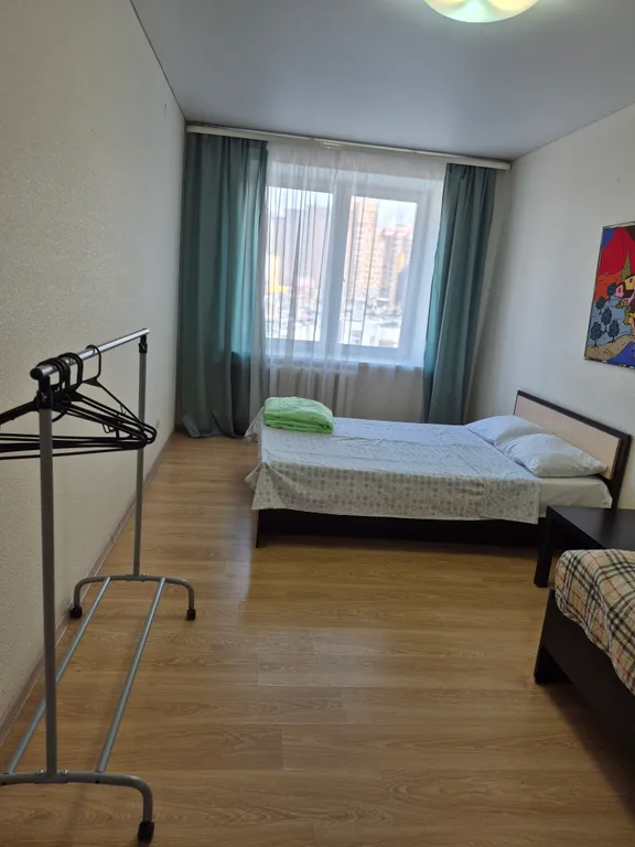 Большая трёхкомнатная квартира рядом с тц ультра