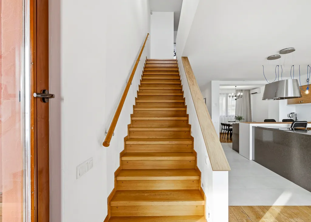 Современная квартира с видом на море  № 191