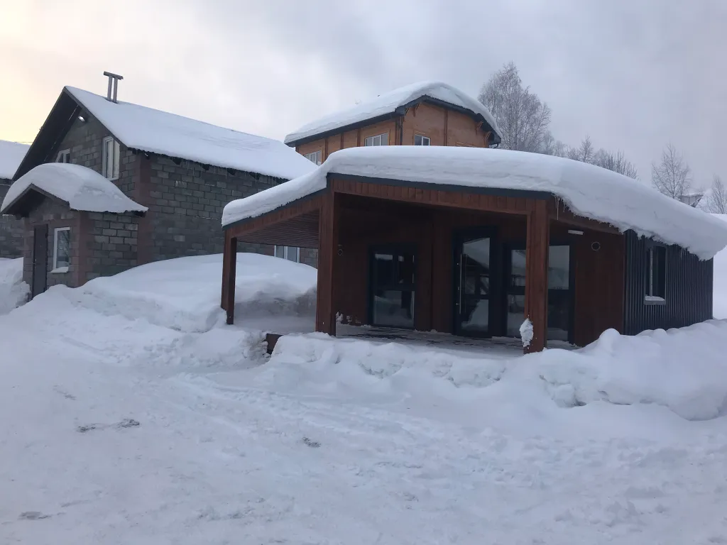 Коттедж Уютный домик — Шерегеш