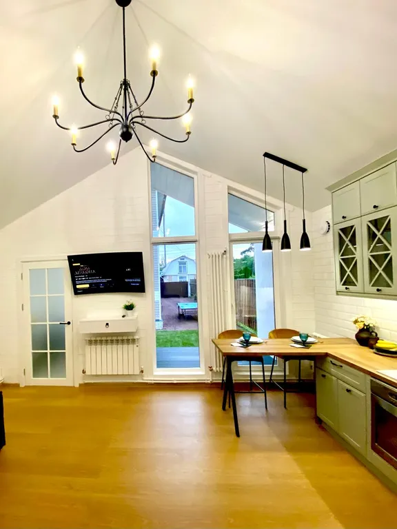 Коттедж Уютный новый гостевой дом в городе — Санкт-Петербург