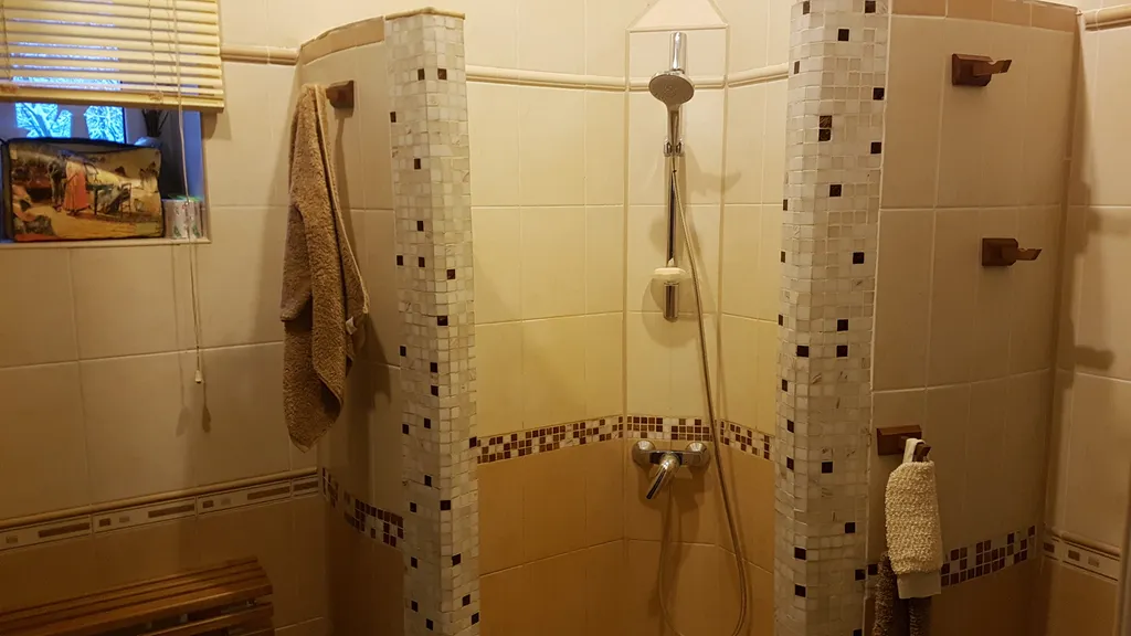 Домик-бунгало в стародачном поселке