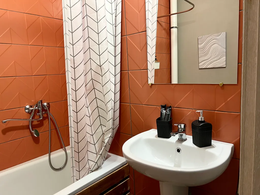 Уютная студия в современном спальном районе возле ЕКАД