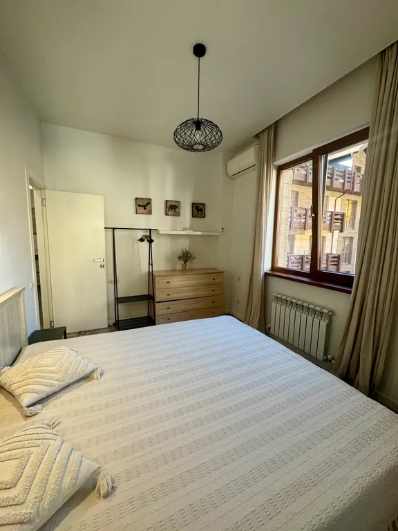 Просторные апартаменты с 2 спальнями в центре