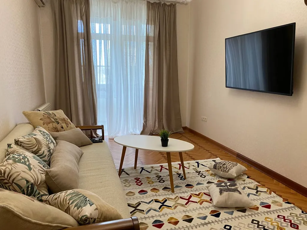 Просторная квартира в центре города рядом с Джума-мечетью