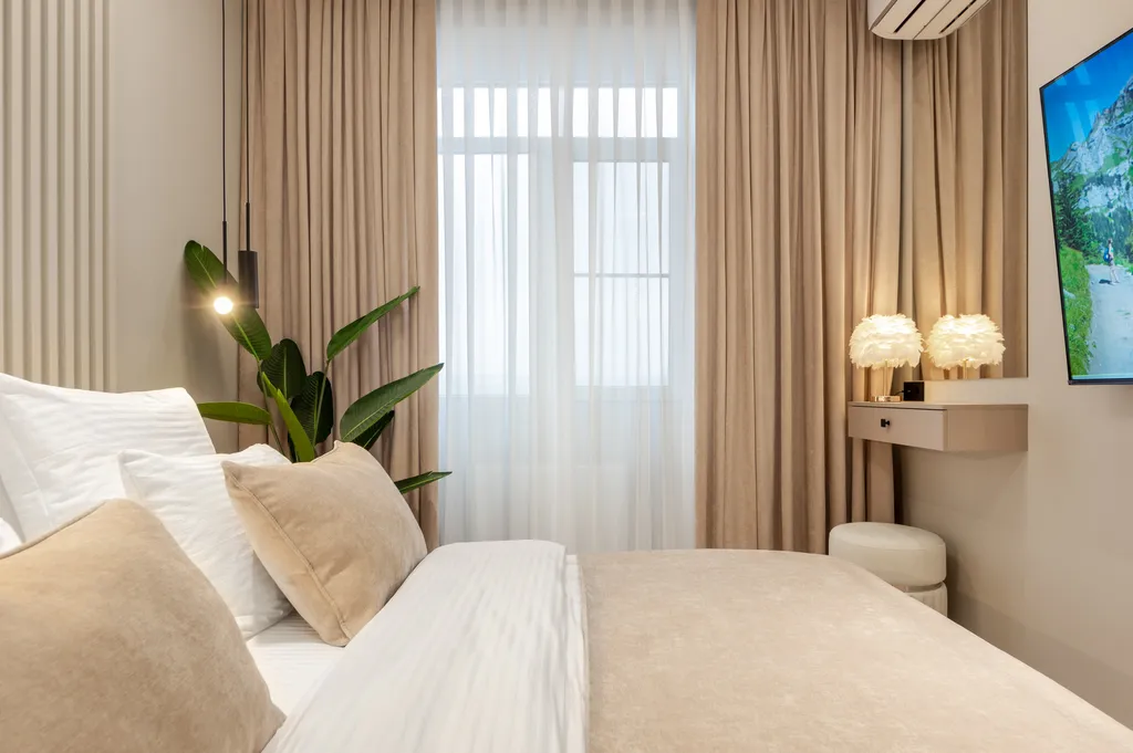 Апартамент с характером с видом на Эльбрус в доме с часами