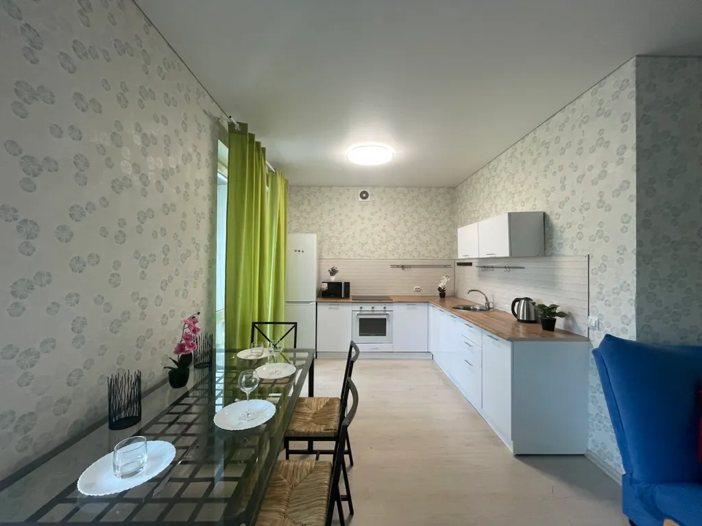 Большая трёхкомнатная квартира в центре