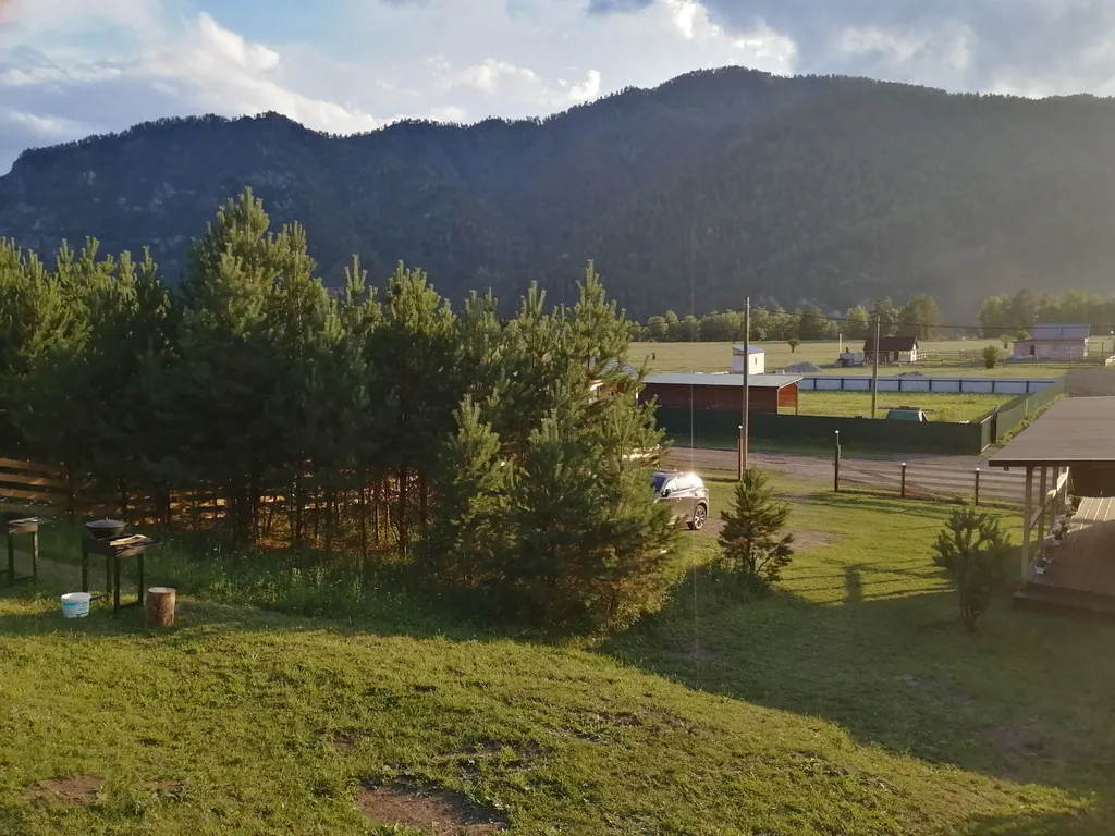 Уютный дом с видом на горы