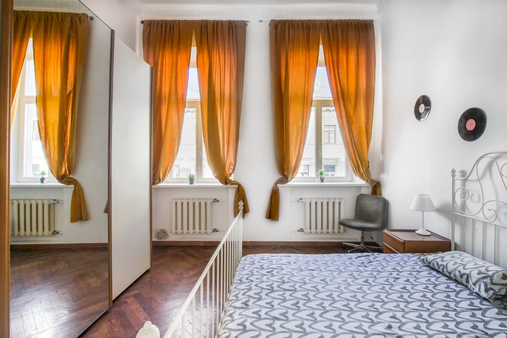 Квартира Квартира 3 минуты до Исаакия и Дворцовой, до 6 гостей — Санкт-Петербург