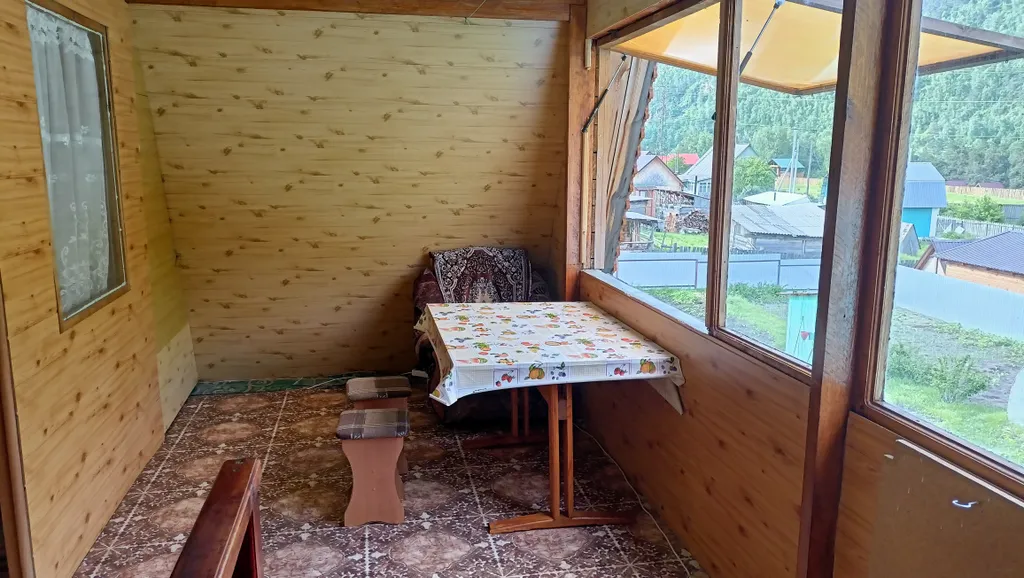 Второй этаж в доме