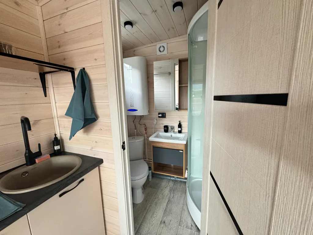 Домик с видом на горы