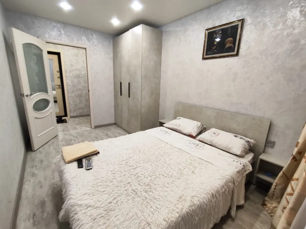 Просторная и комфортная квартира — аренда посуточно в Братск