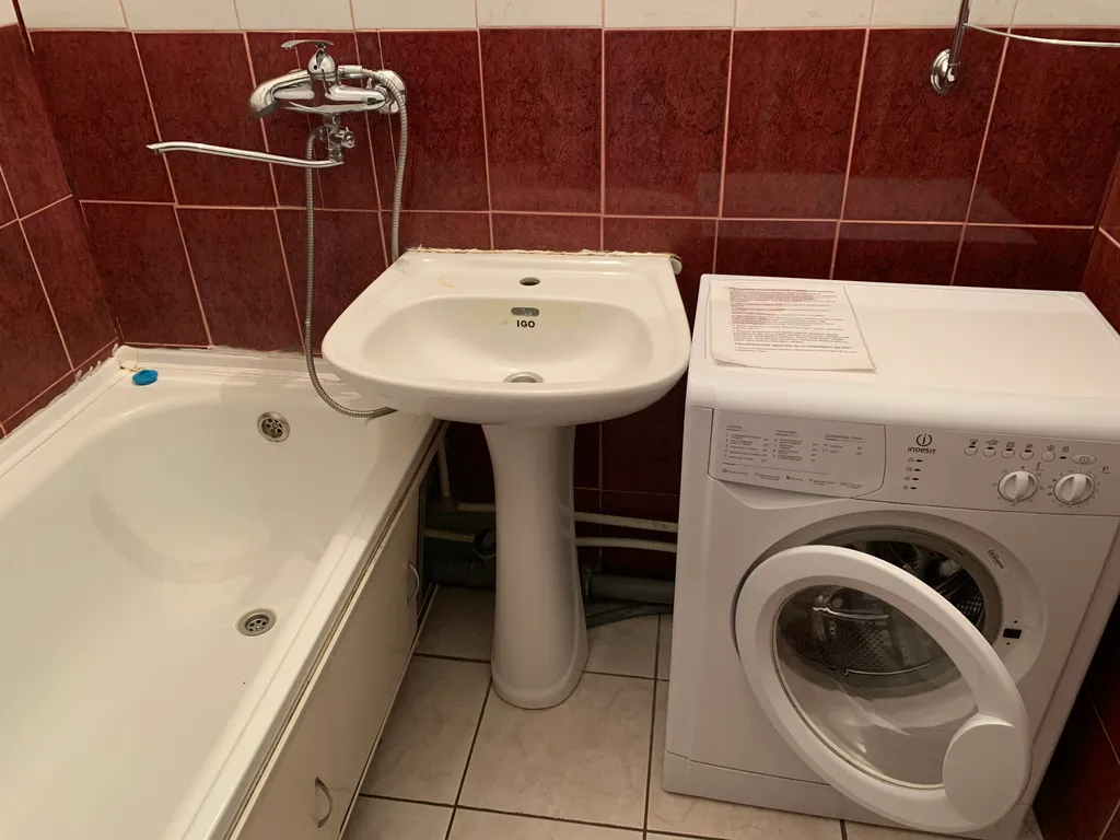 Квартира 1-комнатная квартира на правом берегу, недалеко от набережной — Красноярск