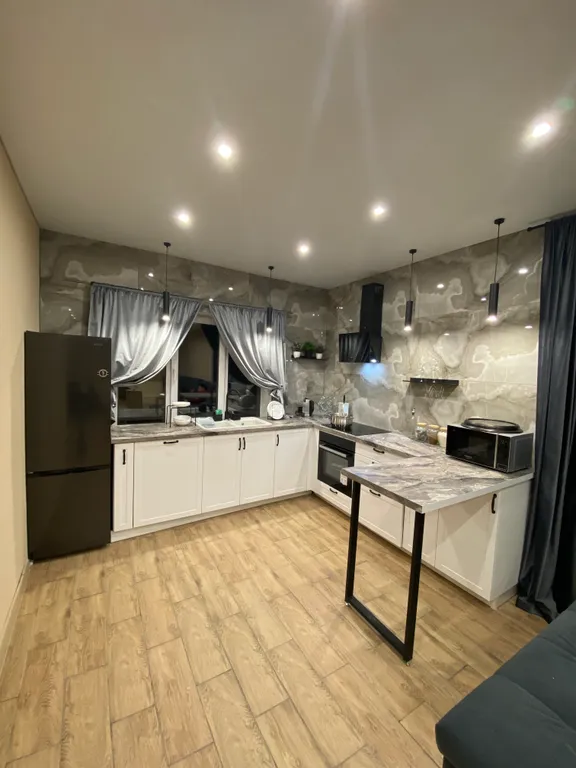 Комфортный коттедж с 4 спальнями и сауной на Мраткино