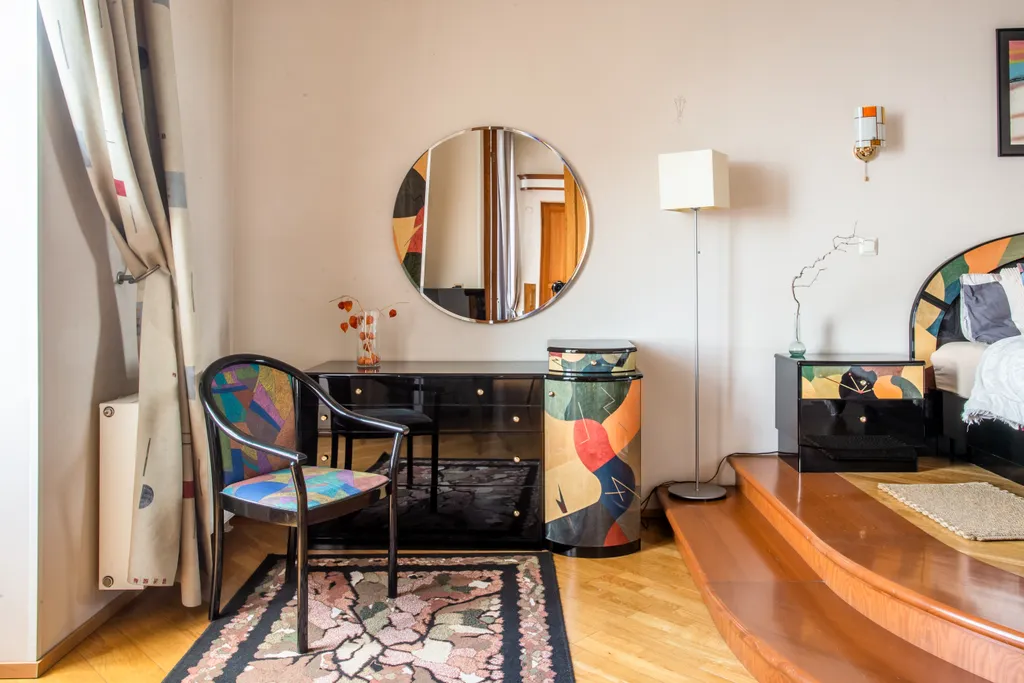 Двухуровневая квартира с видом на Неву по соседству с Эрмитажем