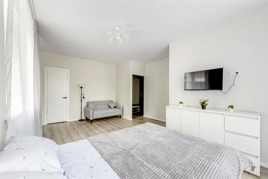 Прекрасная однокомнатная квартира возле метро Лухмановская