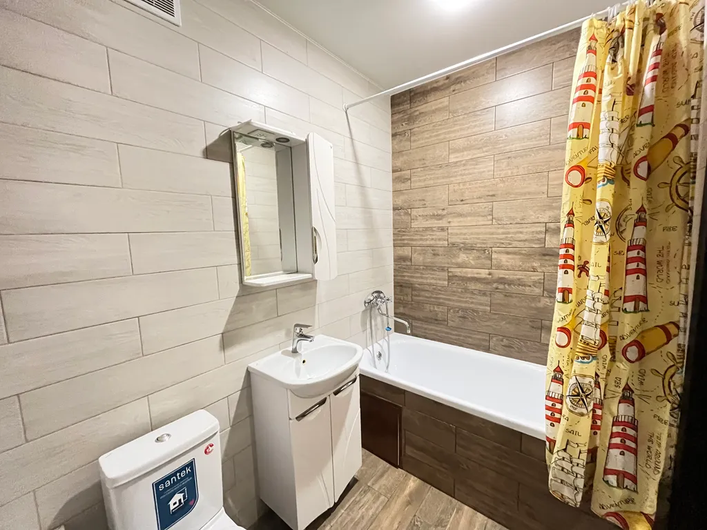 Чистая, уютная однокомнатная квартира