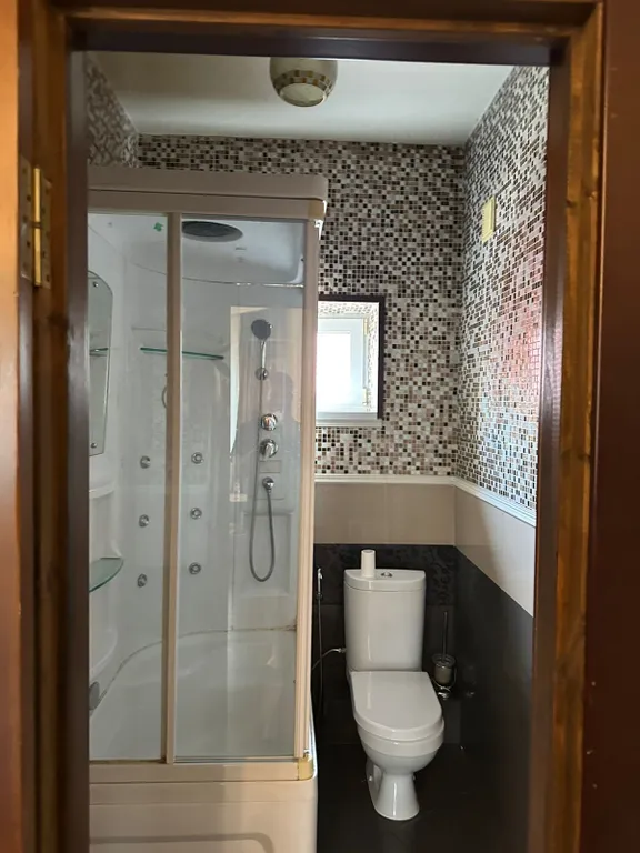 Большой 3 этажный дом для лучшего отдыха