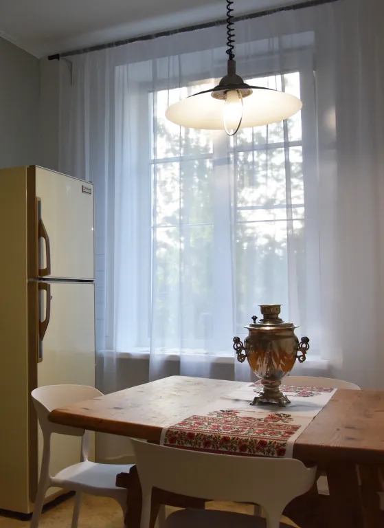 Сталинка в самом центре